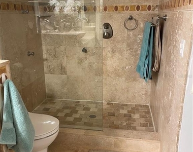 6260 Sun Boulevard - Photo Thumbnail 45