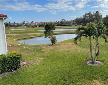6260 Sun Boulevard - Photo Thumbnail 17