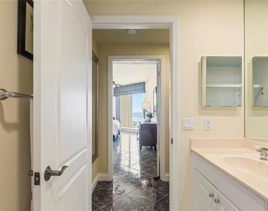1200 Gulf Boulevard - Photo Thumbnail 29