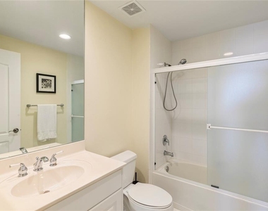 1200 Gulf Boulevard - Photo Thumbnail 28