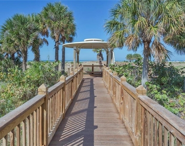 1200 Gulf Boulevard - Photo Thumbnail 47