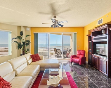 1200 Gulf Boulevard - Photo Thumbnail 11