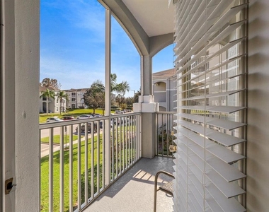 2310 Silver Palm Drive - Photo Thumbnail 11