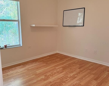 20428 Harvest Oak Court - Photo Thumbnail 15