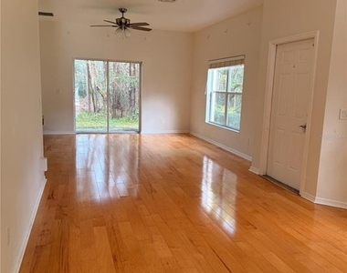 20428 Harvest Oak Court - Photo Thumbnail 6