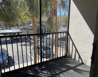 8915 Latrec Ave - Photo Thumbnail 14