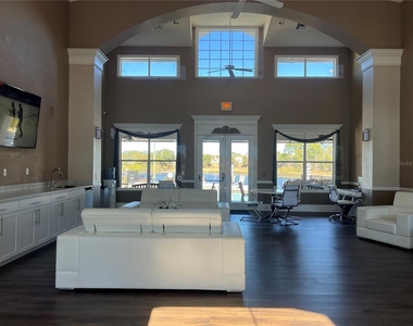 8915 Latrec Ave - Photo Thumbnail 20