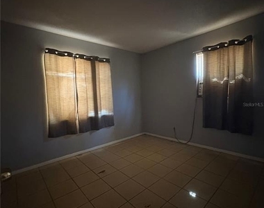 1822 Horne Avenue - Photo Thumbnail 10