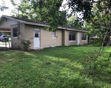 1822 Horne Avenue - Photo Thumbnail 2