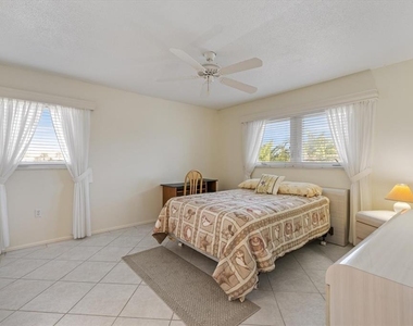 649 Tamiami Trail S - Photo Thumbnail 19