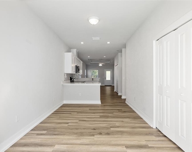 420 Nw 1st Street - Photo Thumbnail 34