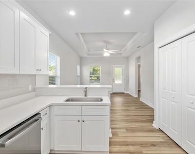 420 Nw 1st Street - Photo Thumbnail 22