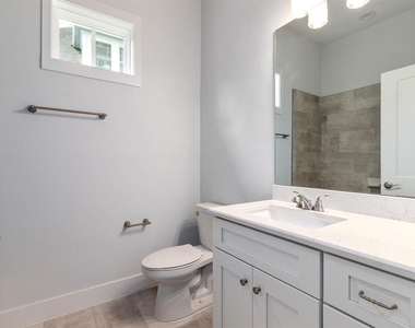 420 Nw 1st Street - Photo Thumbnail 4