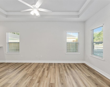 420 Nw 1st Street - Photo Thumbnail 10