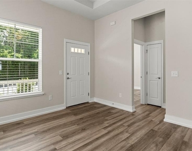 420 Nw 1st Street - Photo Thumbnail 9