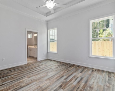420 Nw 1st Street - Photo Thumbnail 5