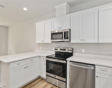 420 Nw 1st Street - Photo Thumbnail 21