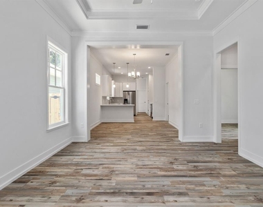 420 Nw 1st Street - Photo Thumbnail 1