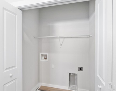 420 Nw 1st Street - Photo Thumbnail 27