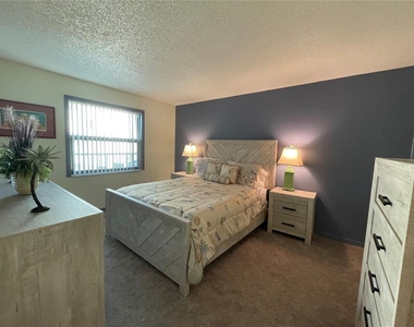 14459 River Beach Drive - Photo Thumbnail 12
