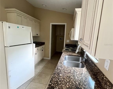 3281 Easy Street - Photo Thumbnail 3