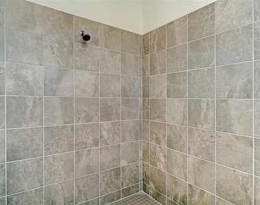 17160 Albatross Road - Photo Thumbnail 23
