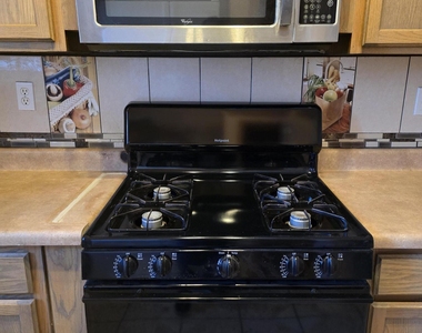 3213 Tierra Ave Place - Photo Thumbnail 17