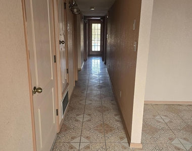 3213 Tierra Ave Place - Photo Thumbnail 5