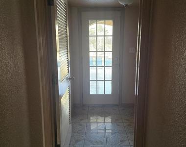 3213 Tierra Ave Place - Photo Thumbnail 12
