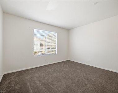 2110 Sealion Drive - Photo Thumbnail 7