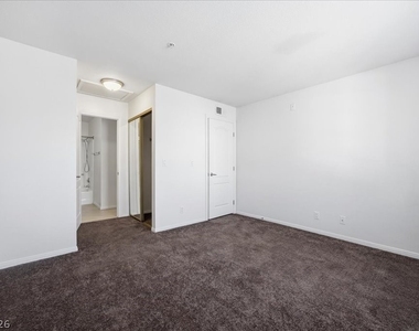 2110 Sealion Drive - Photo Thumbnail 6