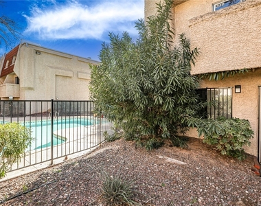 3585 Arville Street - Photo Thumbnail 17