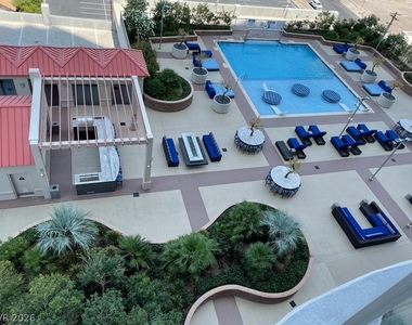 200 W Sahara Avenue - Photo Thumbnail 15