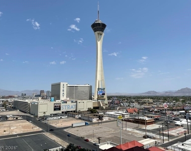 200 W Sahara Avenue - Photo Thumbnail 17