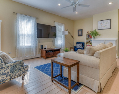 18 Abbott Avenue - Photo Thumbnail 9