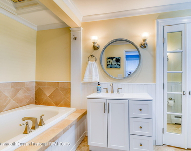 18 Abbott Avenue - Photo Thumbnail 48