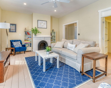 18 Abbott Avenue - Photo Thumbnail 12