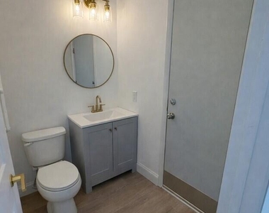 17 Brown Avenue - Photo Thumbnail 6