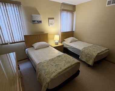 17 Brown Avenue - Photo Thumbnail 10