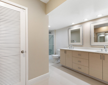 405 N Ocean Boulevard - Photo Thumbnail 24