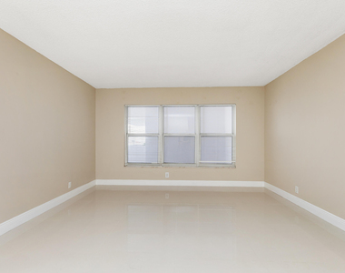 405 N Ocean Boulevard - Photo Thumbnail 21