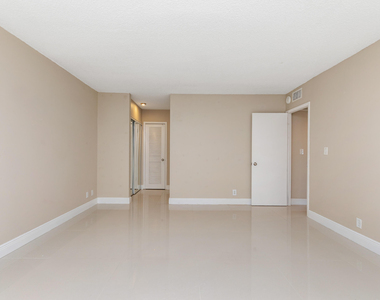 405 N Ocean Boulevard - Photo Thumbnail 22
