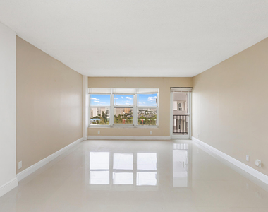 405 N Ocean Boulevard - Photo Thumbnail 27