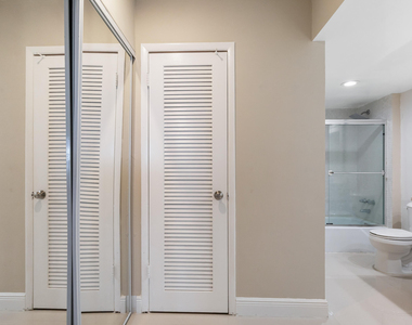 405 N Ocean Boulevard - Photo Thumbnail 25