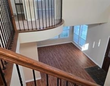 5554 Emerson Court - Photo Thumbnail 20