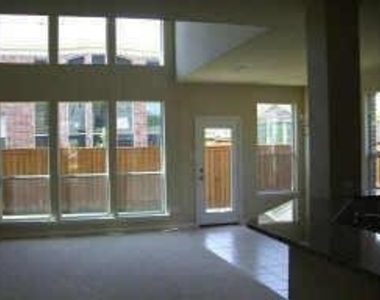5554 Emerson Court - Photo Thumbnail 2