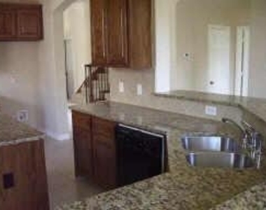 5554 Emerson Court - Photo Thumbnail 5
