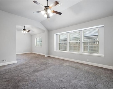 4228 Sweet Clover Lane - Photo Thumbnail 25