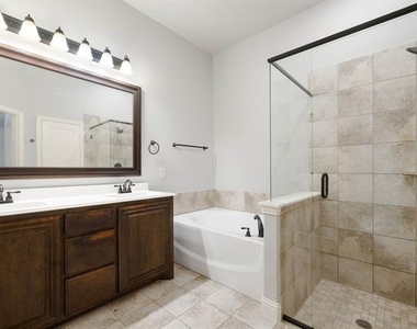 4228 Sweet Clover Lane - Photo Thumbnail 27