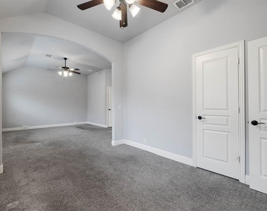 4228 Sweet Clover Lane - Photo Thumbnail 23